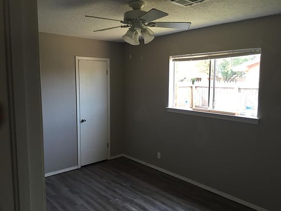 5th image of 118 Crawford Ct