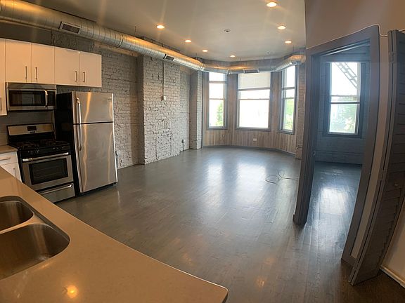5th image of 1856 S Blue Island Ave #2F