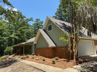 107 Oklahoma Dr, Clinton, MS 39056