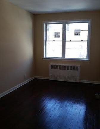 3rd image of 13720 45th Ave APT 4A