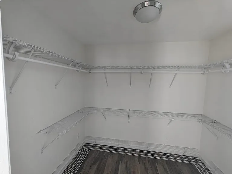 1612 Northumberland Ave — Photo 7