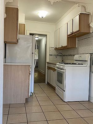 1st image of 20-58 27th St #1