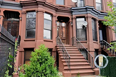 Rented by Brooklyn Rentals NYC