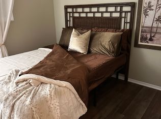 726 95th Ave N #A, Naples, FL 34108