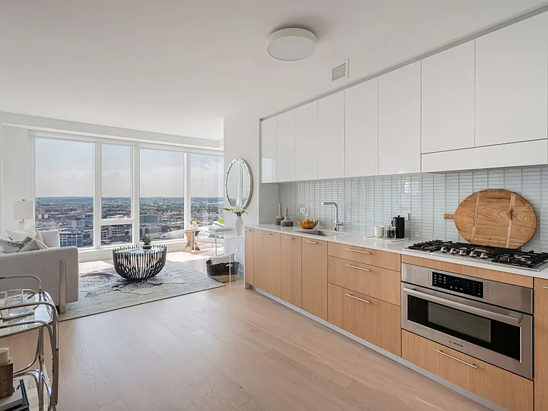 29-59 Northern Blvd #70G — Photo 1