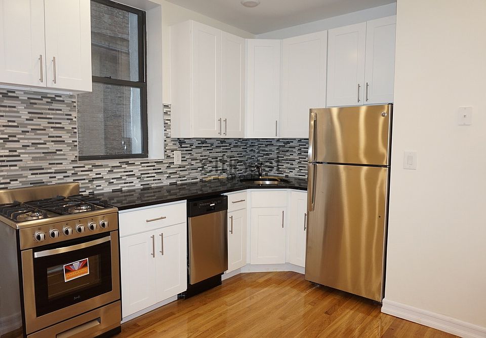 1st image of 210 Prospect Park W #1B2