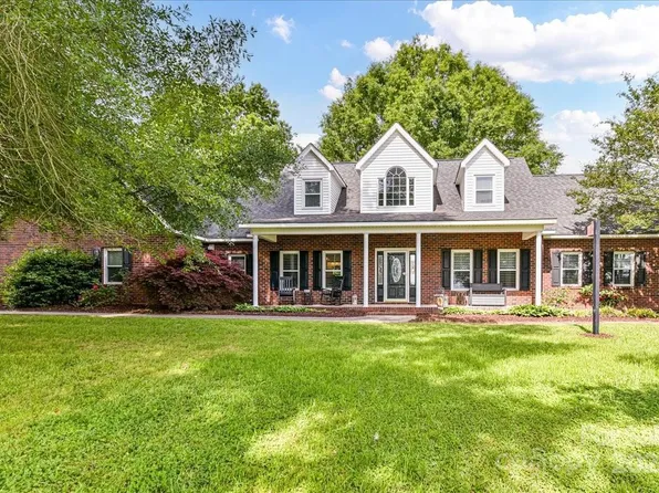 2915 Mills Harris Rd, Marshville, NC 28103