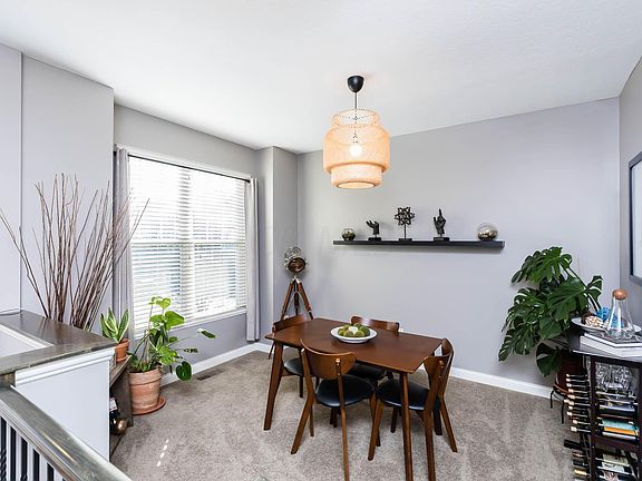 2nd image of 2767 Acarie Dr
