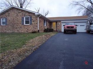 4390 Clifford Rd, Brownsburg, IN 46112