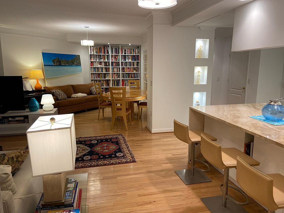 1st image of 901 N Monroe St #1568