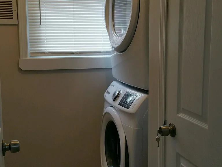 845 Wealthy St SE #1-5 — Photo 10