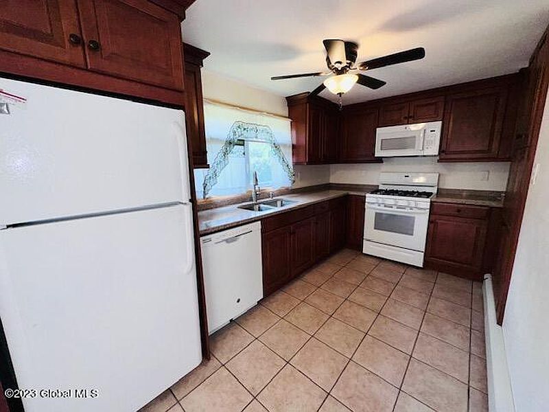 4th image of 3002 Tibbits Avenue