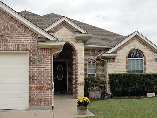 2nd image of 508 Surry Ct
