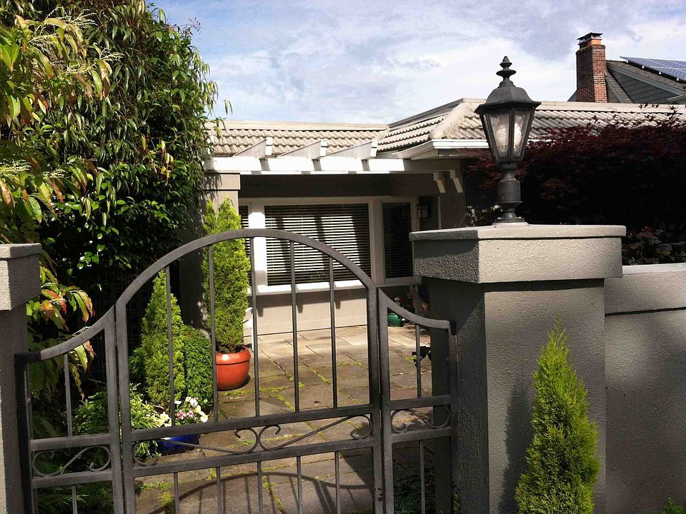 1st image of 3515 46th Ave NE
