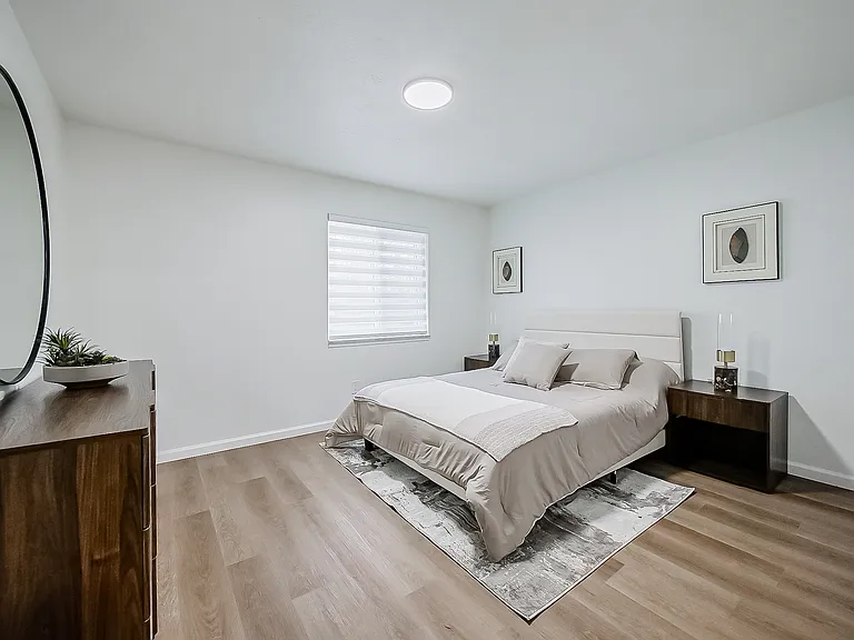 All New Luxury Living In Plymouth — Photo 51