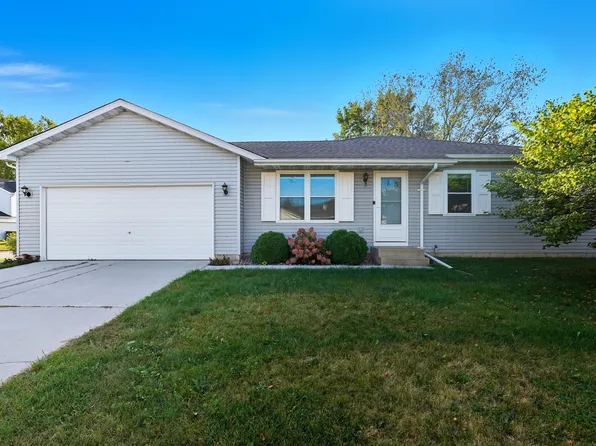 364 Rainier Rd, Valparaiso, IN 46385