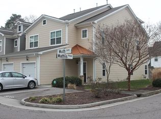 827 Muth Ln, Virginia Beach, VA 23462