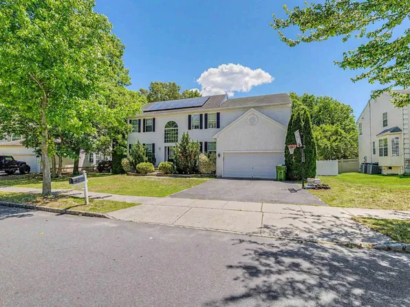 7 Equestrian Rd, Egg Harbor Township, NJ 08234
