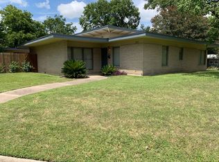 303 Rilla Vista Dr, San Antonio, TX 78216