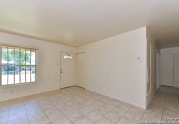 2nd image of 803 Dunwoodie Dr