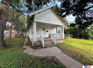216 N 32nd St, Lincoln, NE 68503