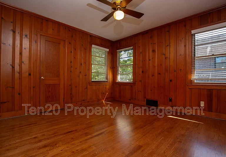 1514 Hilton Ave — Photo 19
