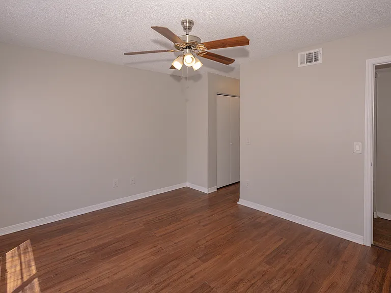 Seaside Villas Apartments — Photo 14