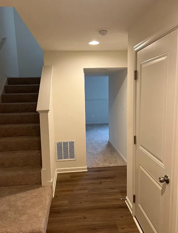 3 bed, 1617 sqft, $1,900 — Photo 3