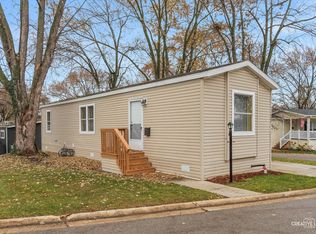 1101 Richard Rd, Elgin, IL 60123