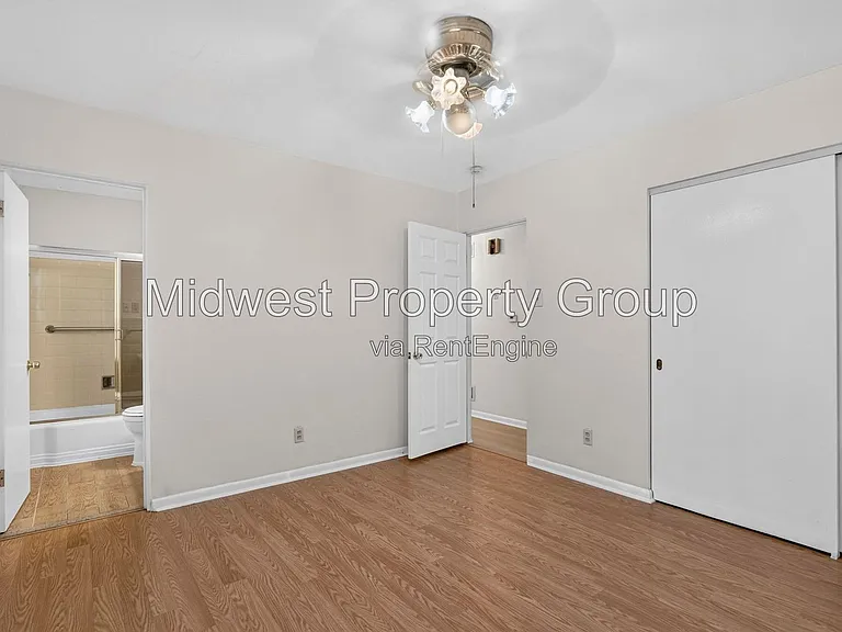 370 Gerald Ave — Photo 16