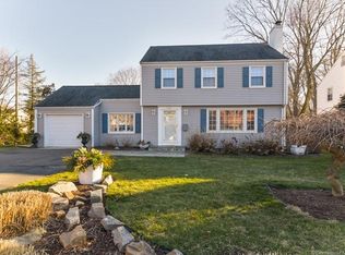 2343 Albany Ave, West Hartford, CT 06117