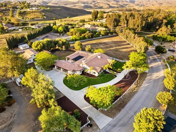 9394 Gum Tree Dr, Corona, CA 92883