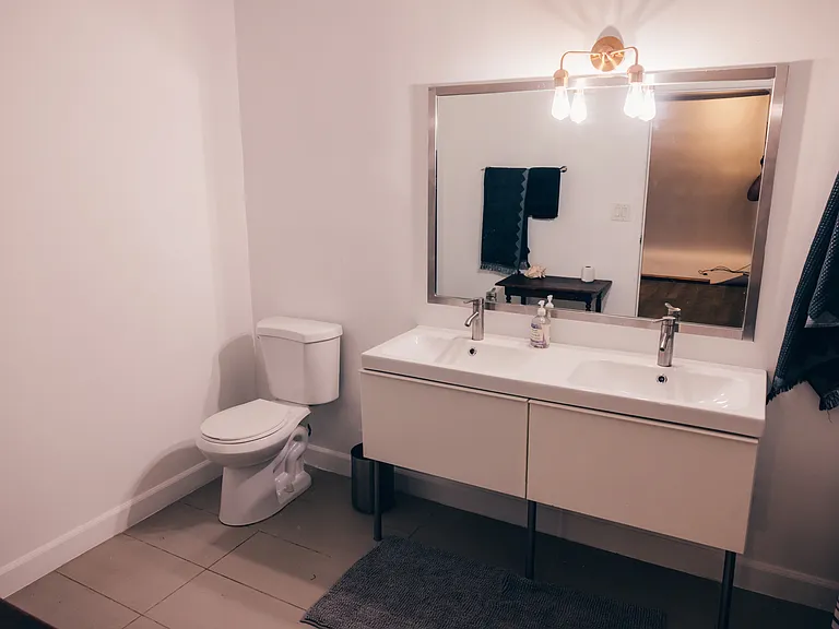 Newberry Lofts — Photo 38