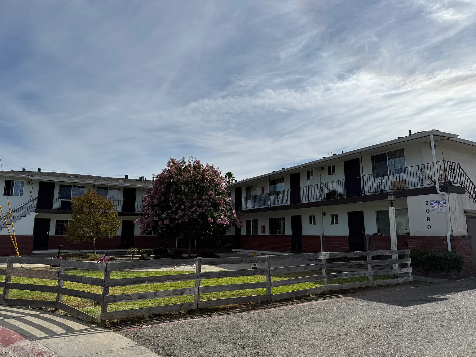 1 bed, 530 sqft, $2,200 — Photo 1