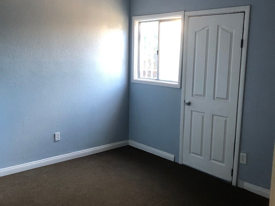 2nd image of 5129 Wall St
