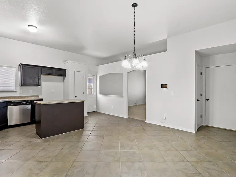 4821 Ramon Vega Ln — Photo 14