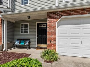78 Scott Hollow Dr, Winston Salem, NC 27103