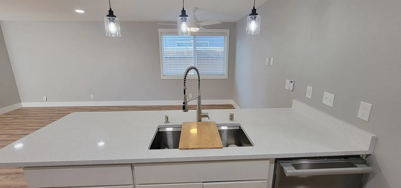407 Southeast 117th Avenue — Photo 3