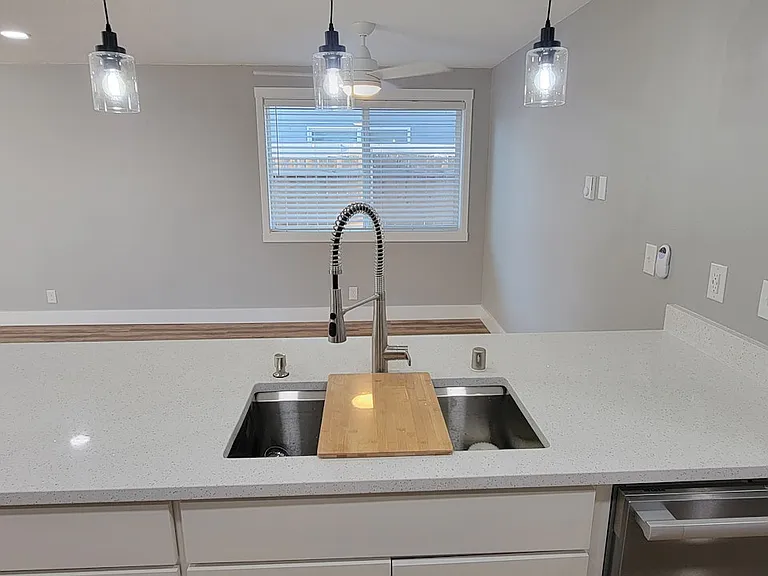 407 SE 117th Ave — Photo 3