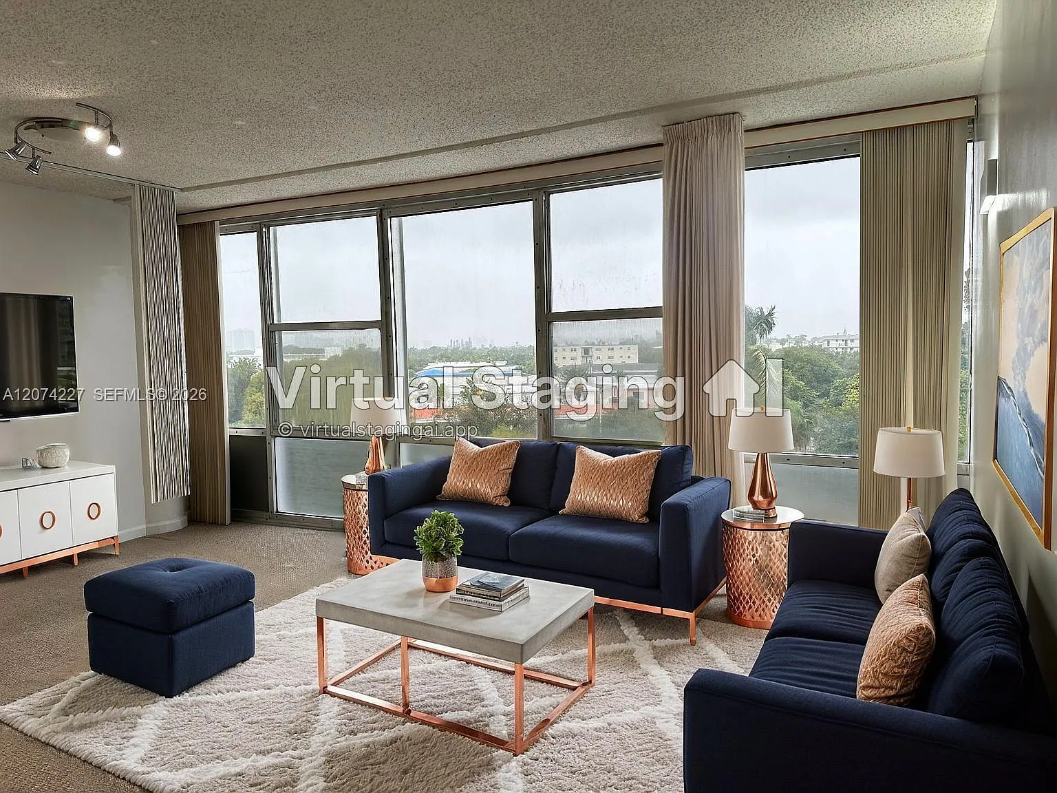 King Cole Condo — Photo 2