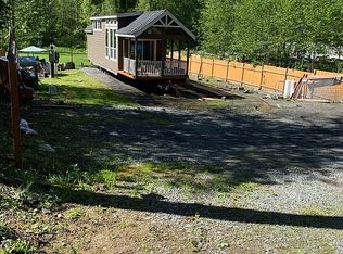 102 Paradise Ln, Granite Falls, WA 98252