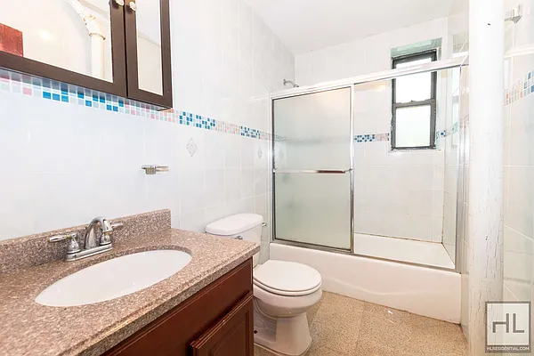 Rented by Highline Residential | media 17