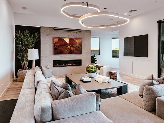 7533 Model Great Room