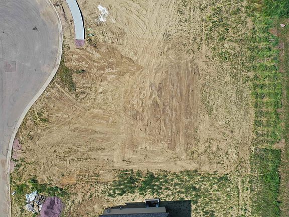 5th image of 508 N Piper Cir