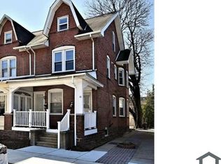 48 E Main St #A, Lansdale, PA 19446