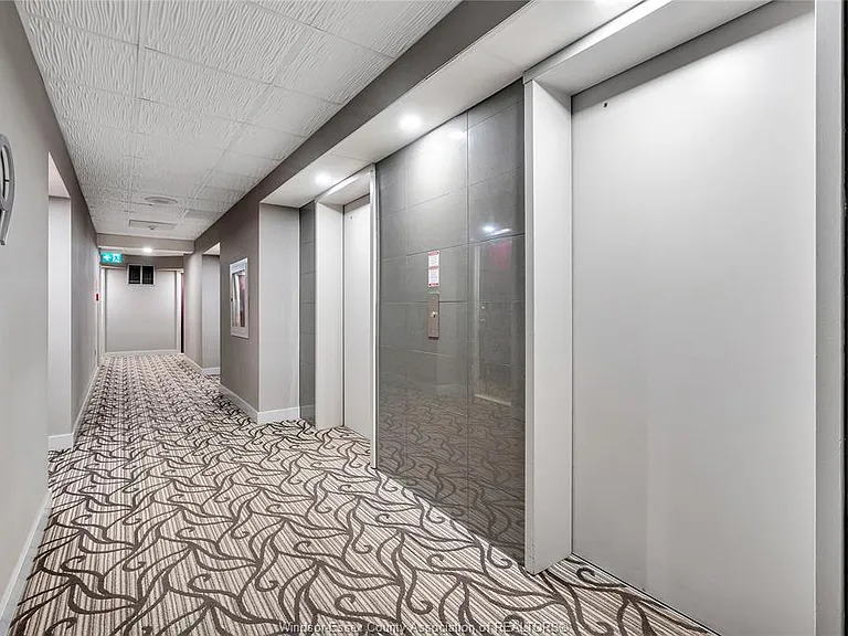 75 Riverside Dr E #1902 — Photo 28