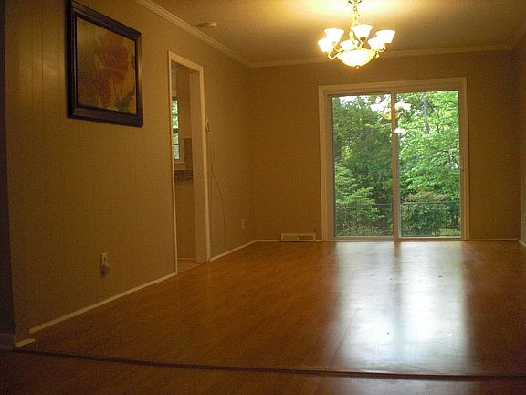 5th image of 1951 Marett Blvd