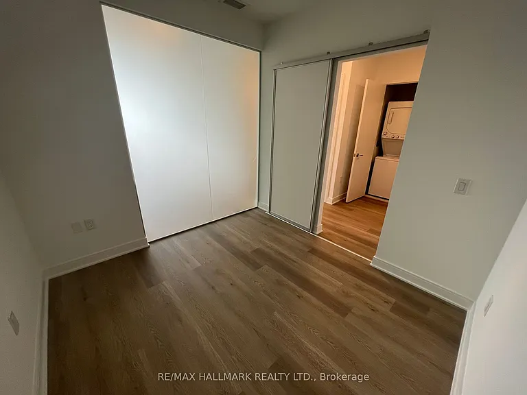 86 Dundas St E #1701 — Photo 18