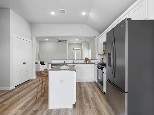 924 Pebble Wend Dr, Lavon, TX 75166