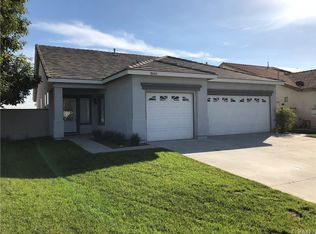 8666 Orchard Park Dr, Riverside, CA 92508